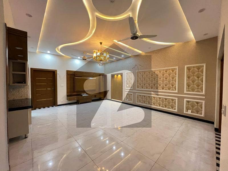 Bahria Phase 7 Villa