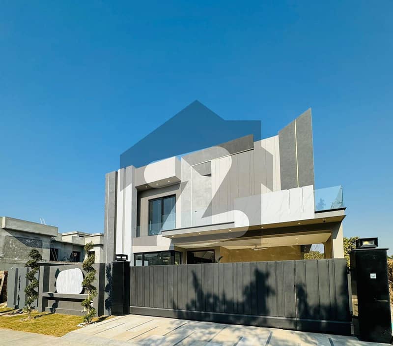 Interior View of South Face Manor